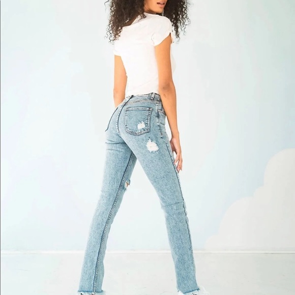 Distressed Jeans - Picture 4 of 4